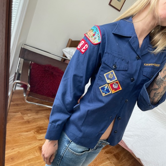 BOY SCOUTS BUTTON UP - Picture 3 of 9